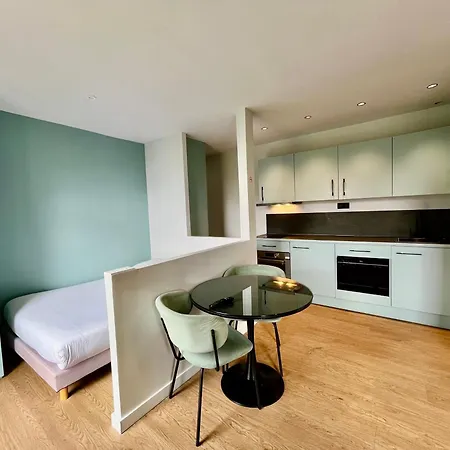 Le Medicis Vue Seine